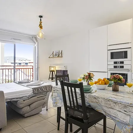 Apartment Eglantine - - Welkeys Hendaye